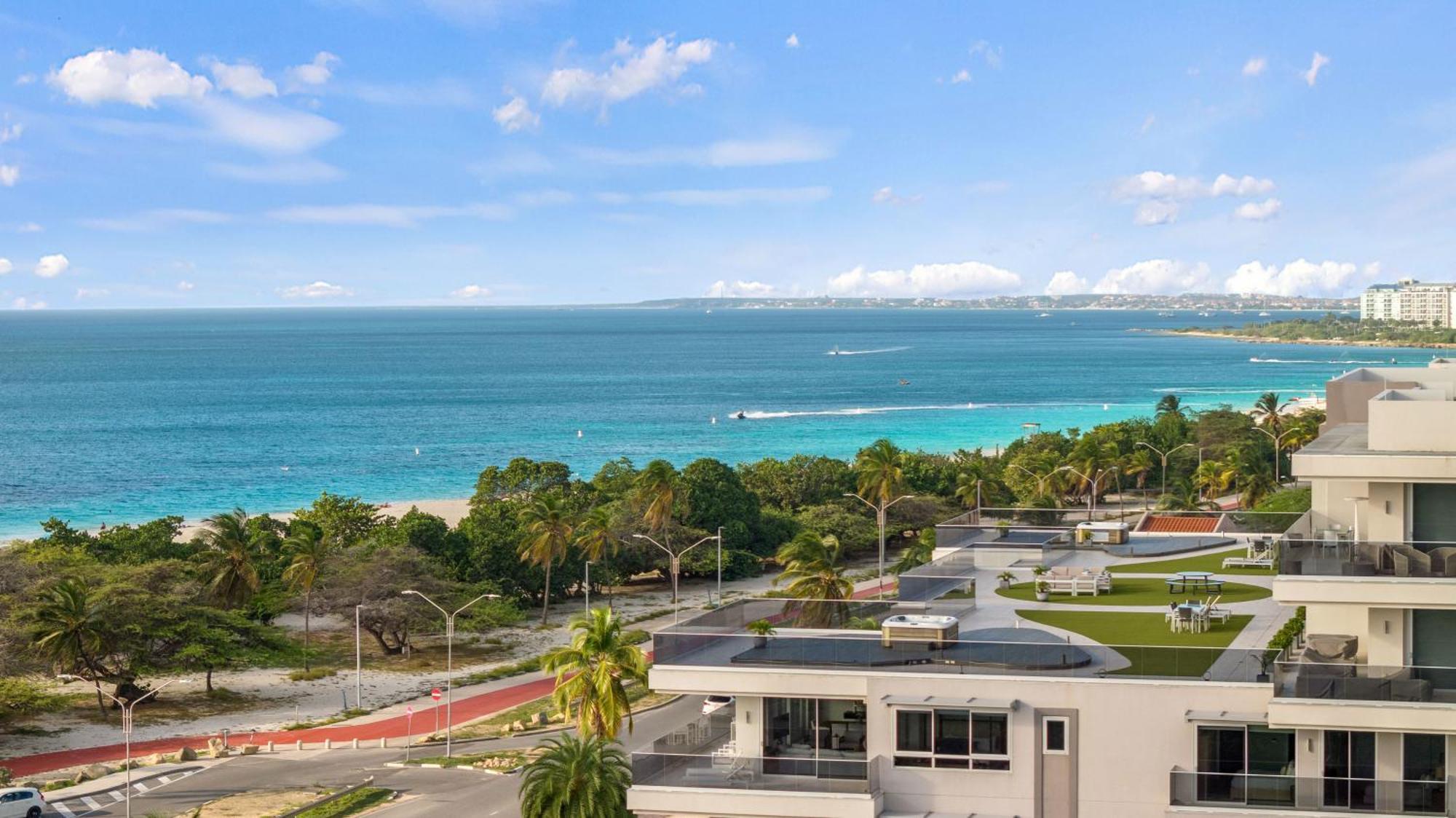 O Condominium Beachfront Residences, By Bocobay Aruba Palm Beach Luaran gambar